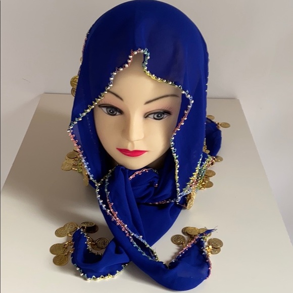 Scarf - Picture 6 of 7